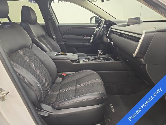 Used 2025 MAZDA CX-50 AWD 2.5 S w/ Preferred Package image 9