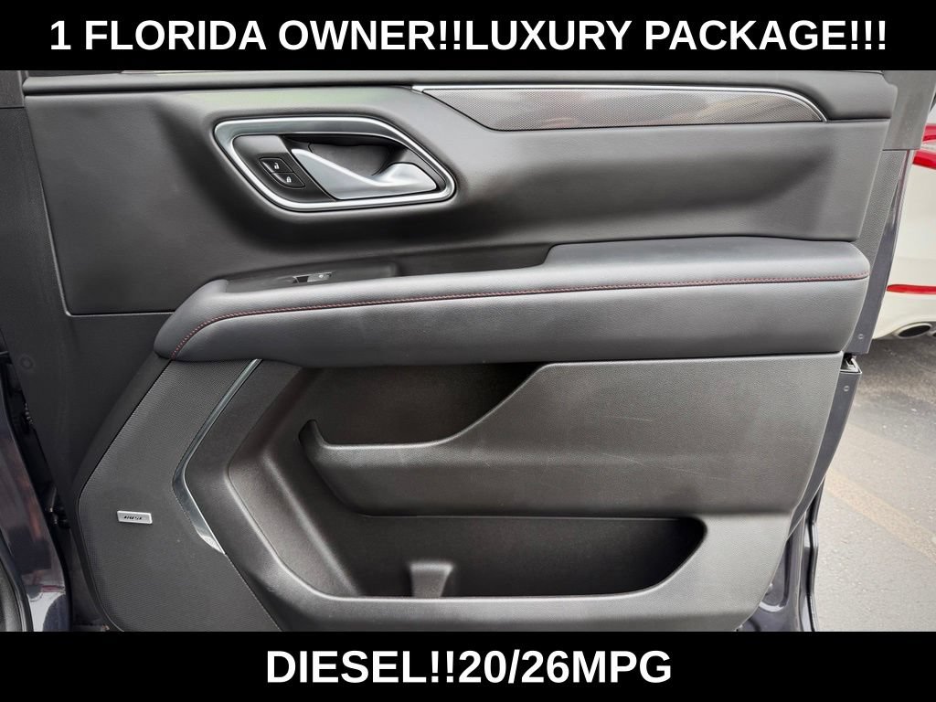 Used 2022 Chevrolet Tahoe RST w/ Luxury Package AWD/4WD image 36