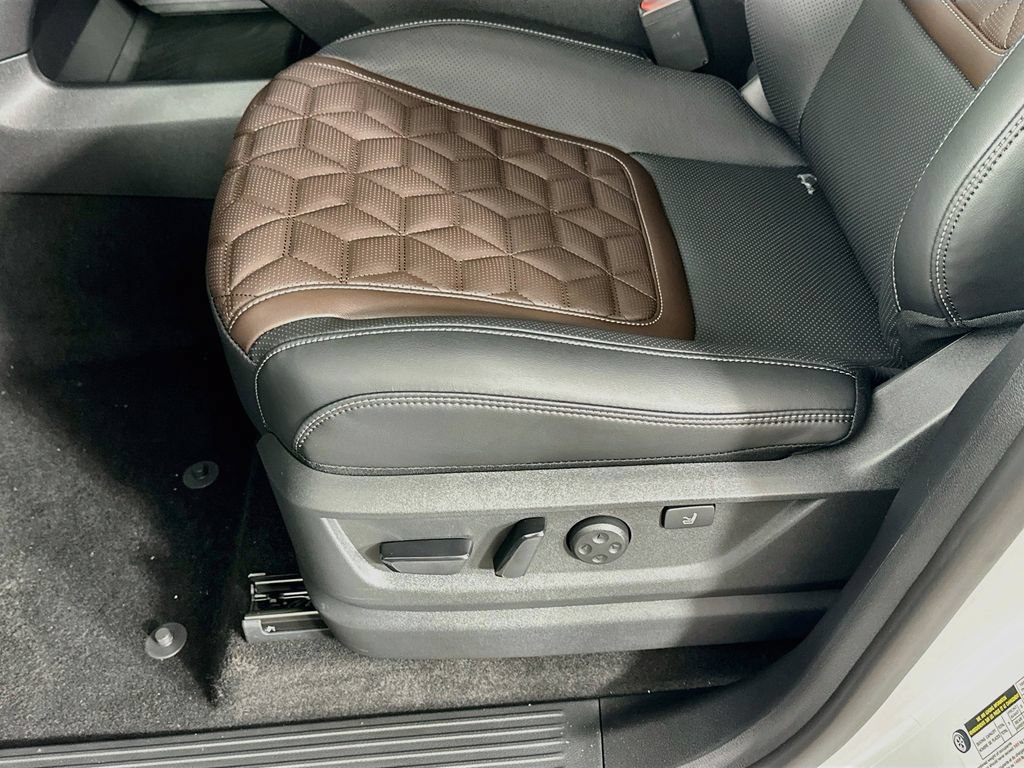 New 2026 Nissan Armada Platinum Reserve AWD/4WD image 27