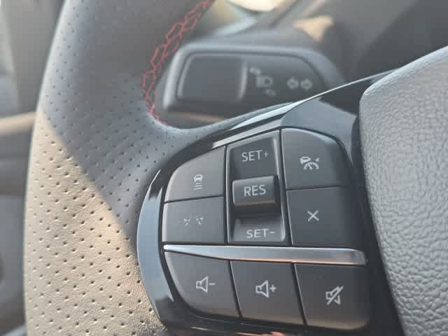 Used 2025 Ford Explorer ST w/ Sun And Sound Package AWD/4WD image 24