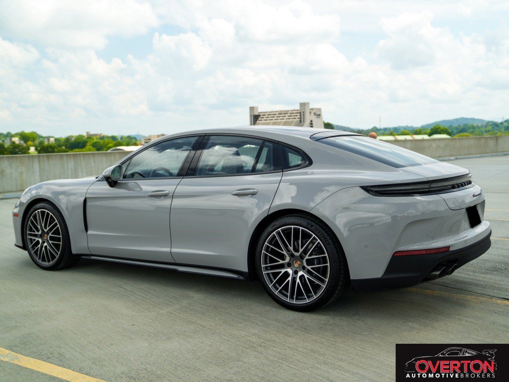Used 2025 Porsche Panamera 4 image 6