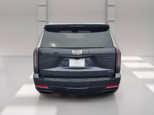 Certified 2025 Cadillac Escalade Sport Platinum w/ LPO, ONYX Package AWD/4WD image 4
