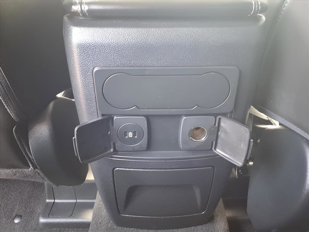 Used 2023 Ford Explorer XLT w/ Equipment Group 202A image 12