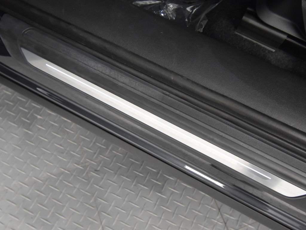 New 2025 Audi Q5 Premium Plus image 17