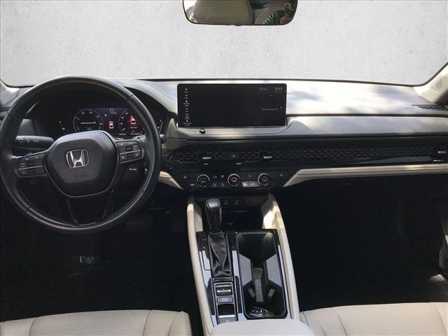 Used 2025 Honda Accord EX-L image 9