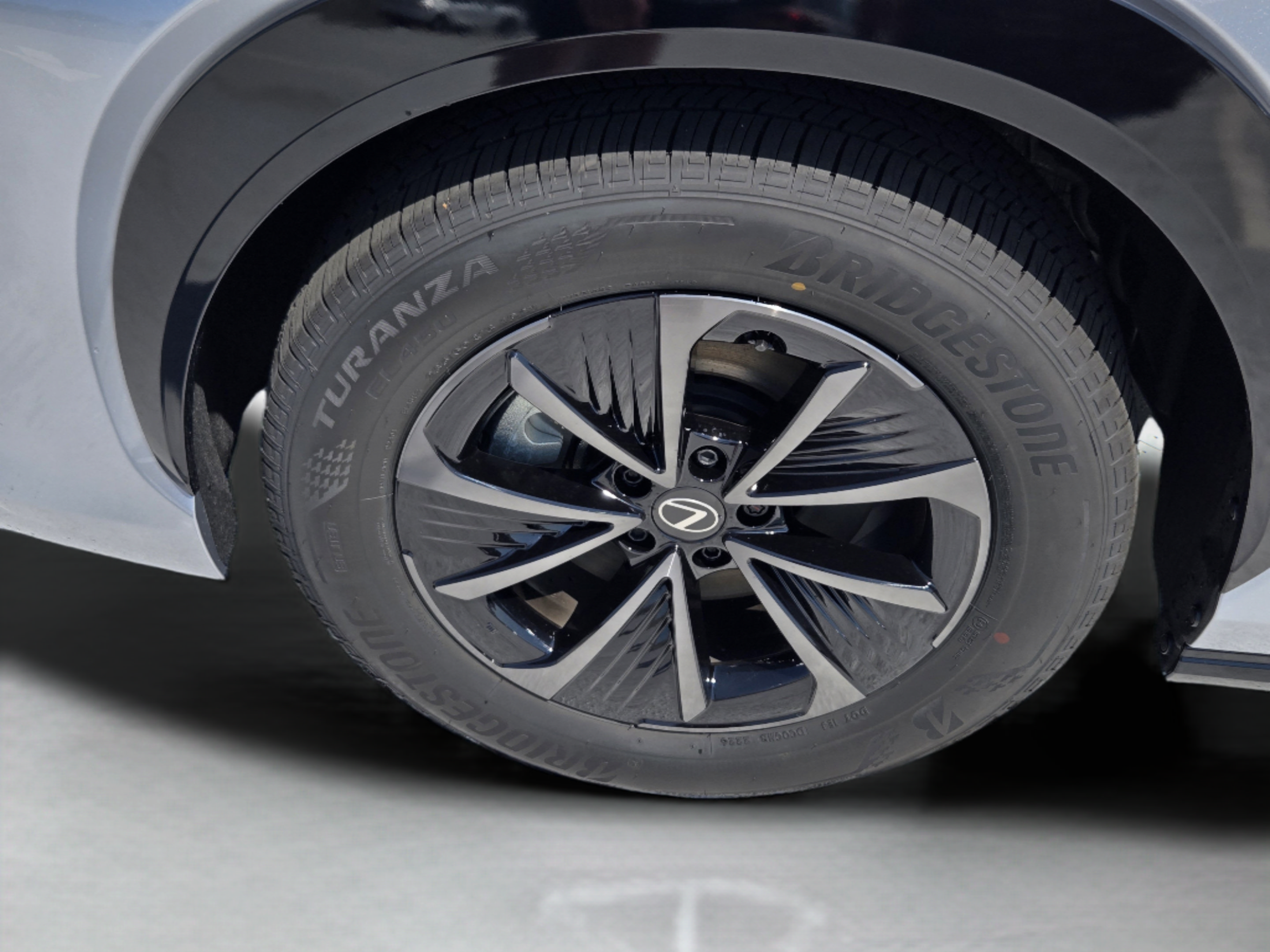 New 2026 Lexus RZ 350e 2WD w/ Accessory Package (Z1) image 30
