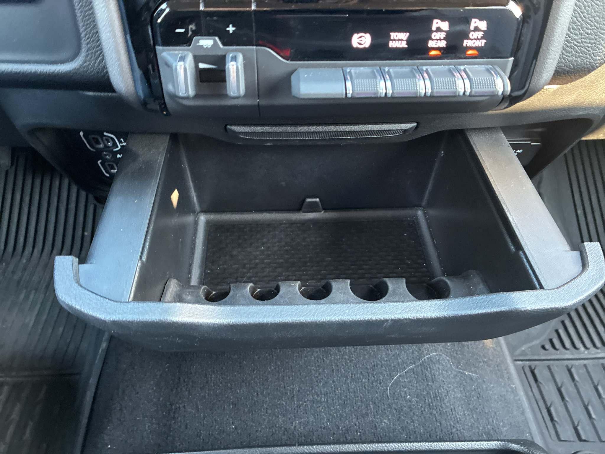 Used 2020 RAM 2500 Big Horn w/ Level 2 Equipment Group AWD/4WD image 37