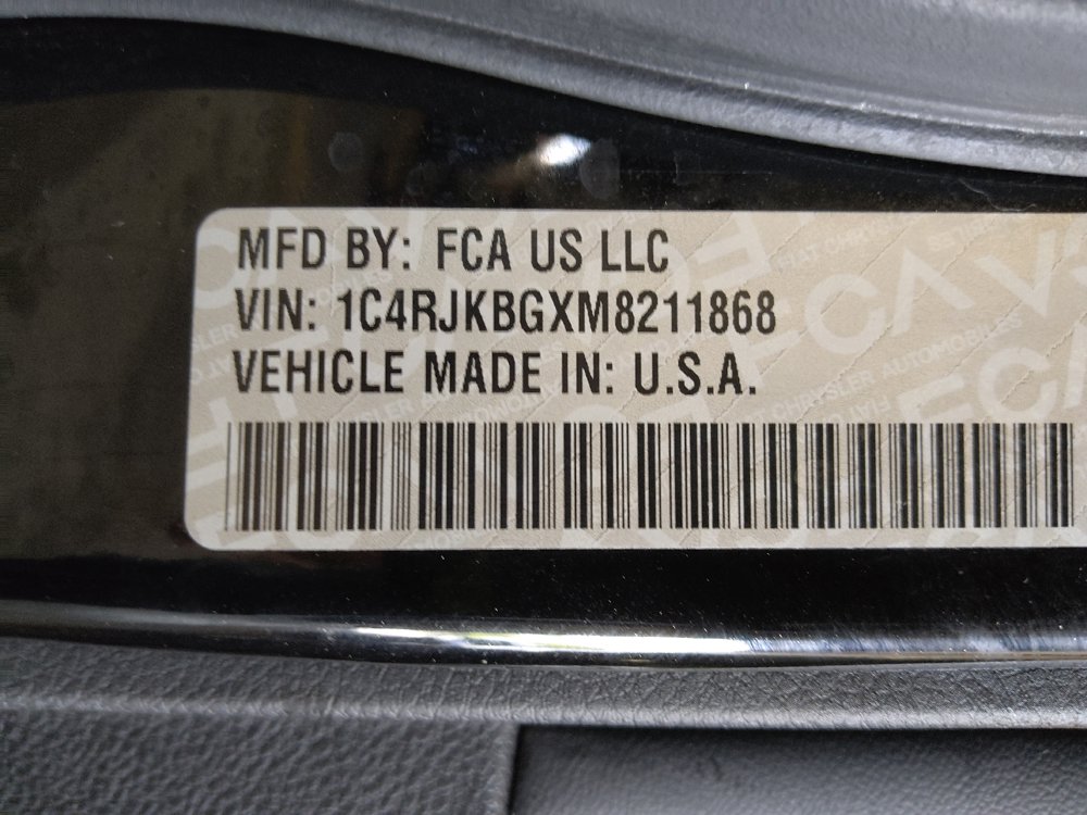 Used 2021 Jeep Grand Cherokee L Limited AWD/4WD image 33
