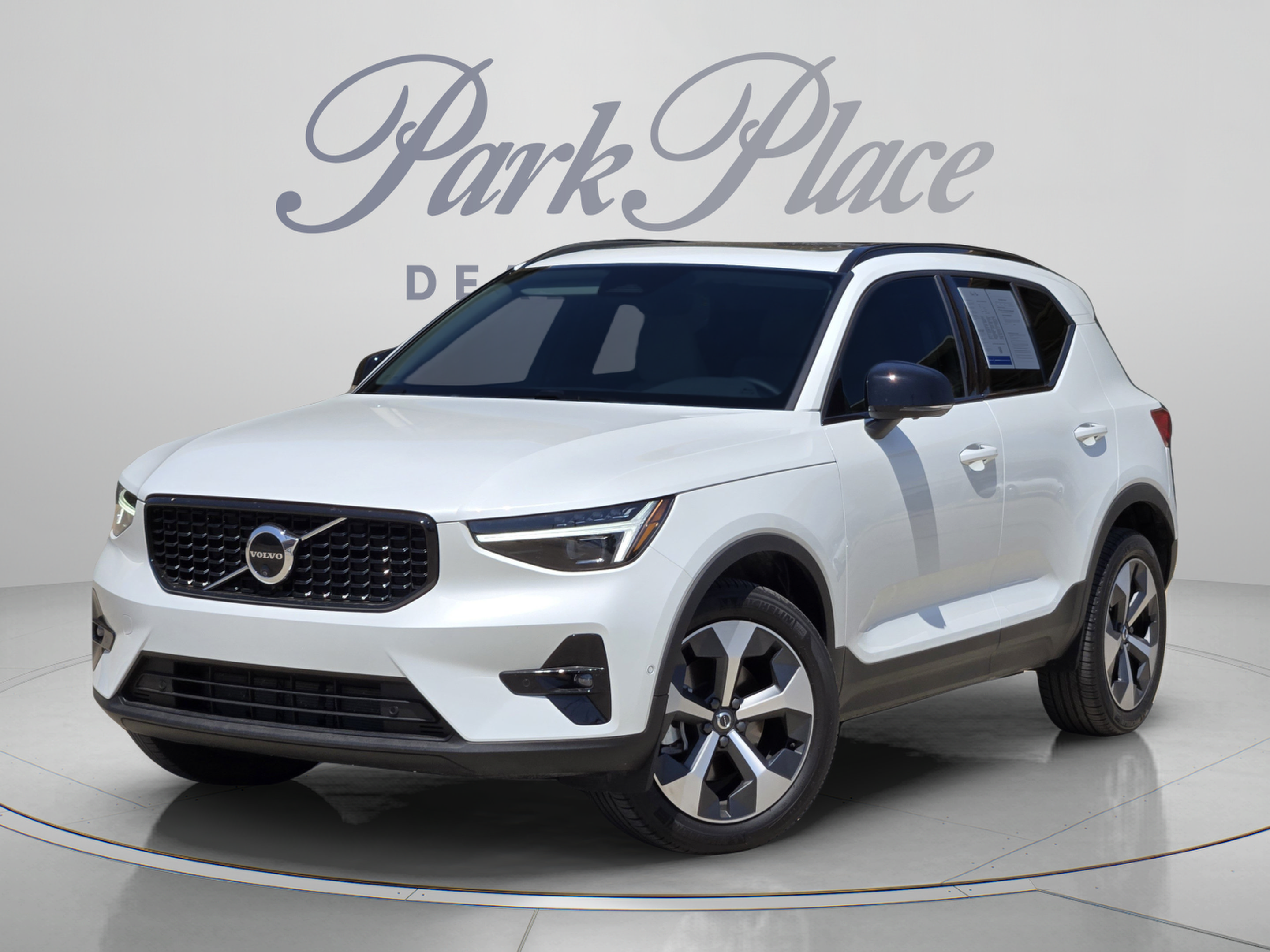 Certified 2026 Volvo XC40 B5 Plus w/ Protection Package Premier AWD/4WD image 1