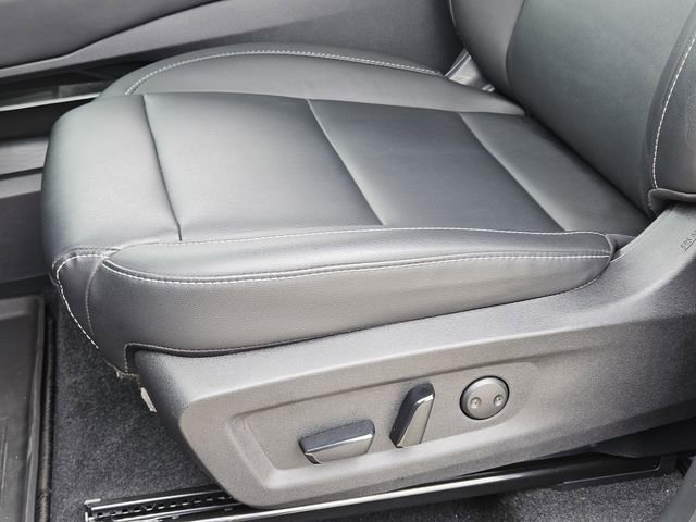 Used 2025 Nissan Murano SV image 24