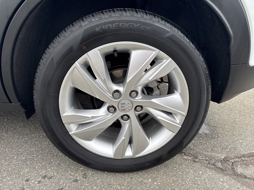 Used 2025 Buick Encore GX Preferred w/ Comfort Package AWD/4WD image 13