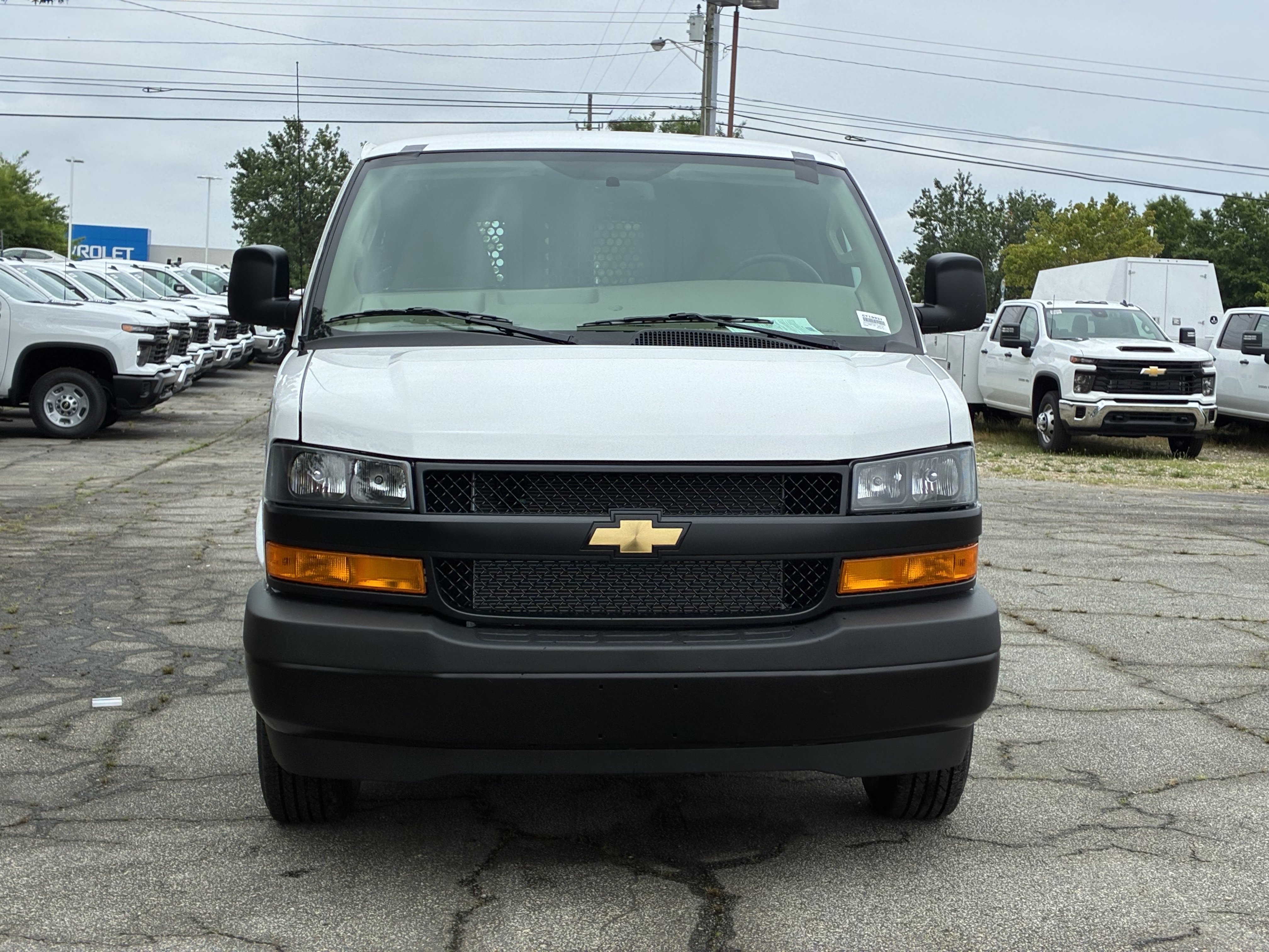New 2026 Chevrolet Express 2500 w/ Driver Convenience Package RWD image 5