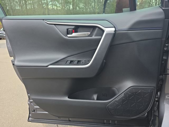 Used 2024 Toyota RAV4 XSE image 39