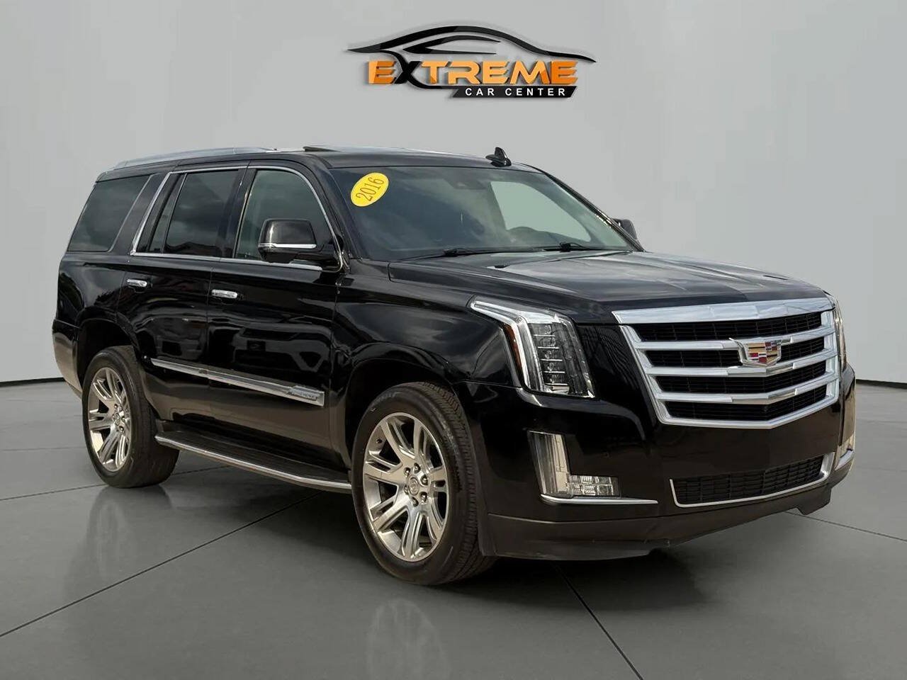Used 2016 Cadillac Escalade Luxury AWD/4WD image 8