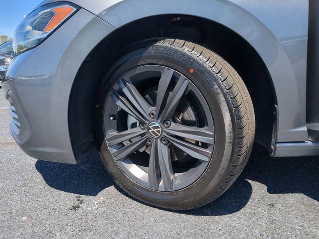 Used 2022 Volkswagen Jetta SE image 36