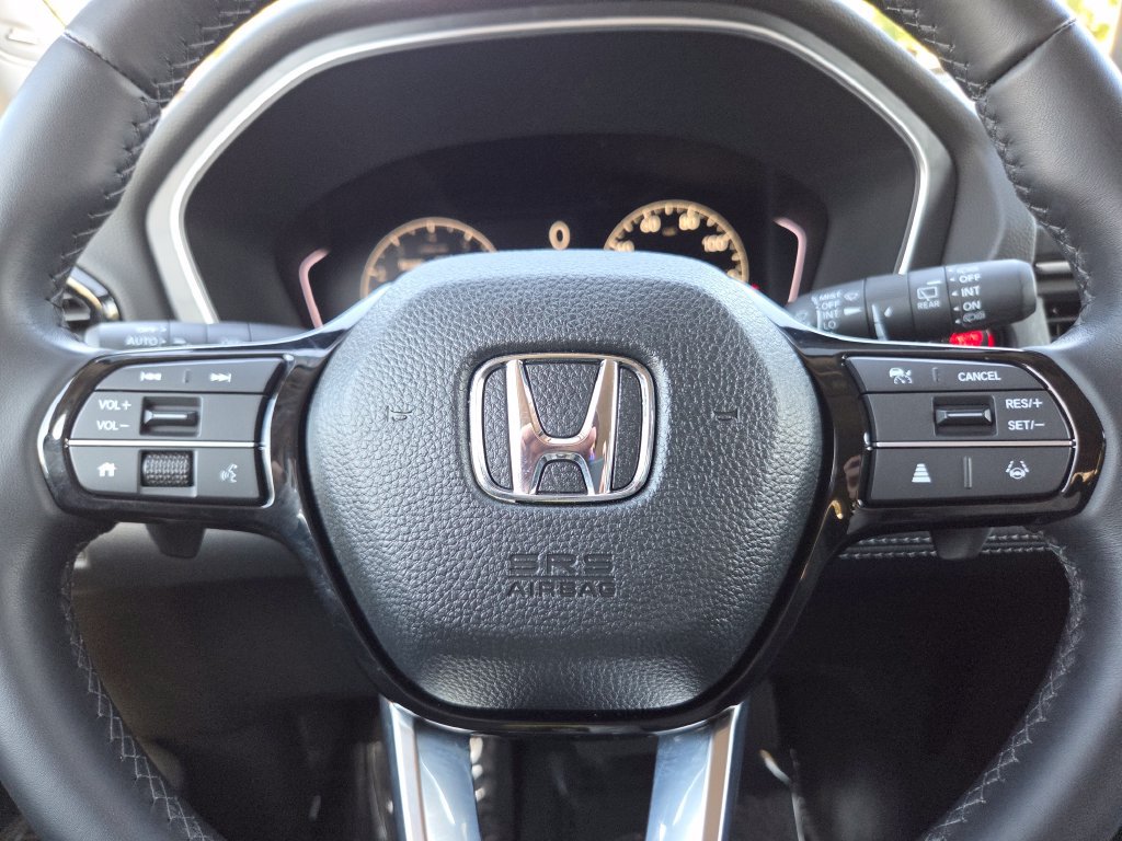 Certified 2025 Honda Pilot Touring image 36