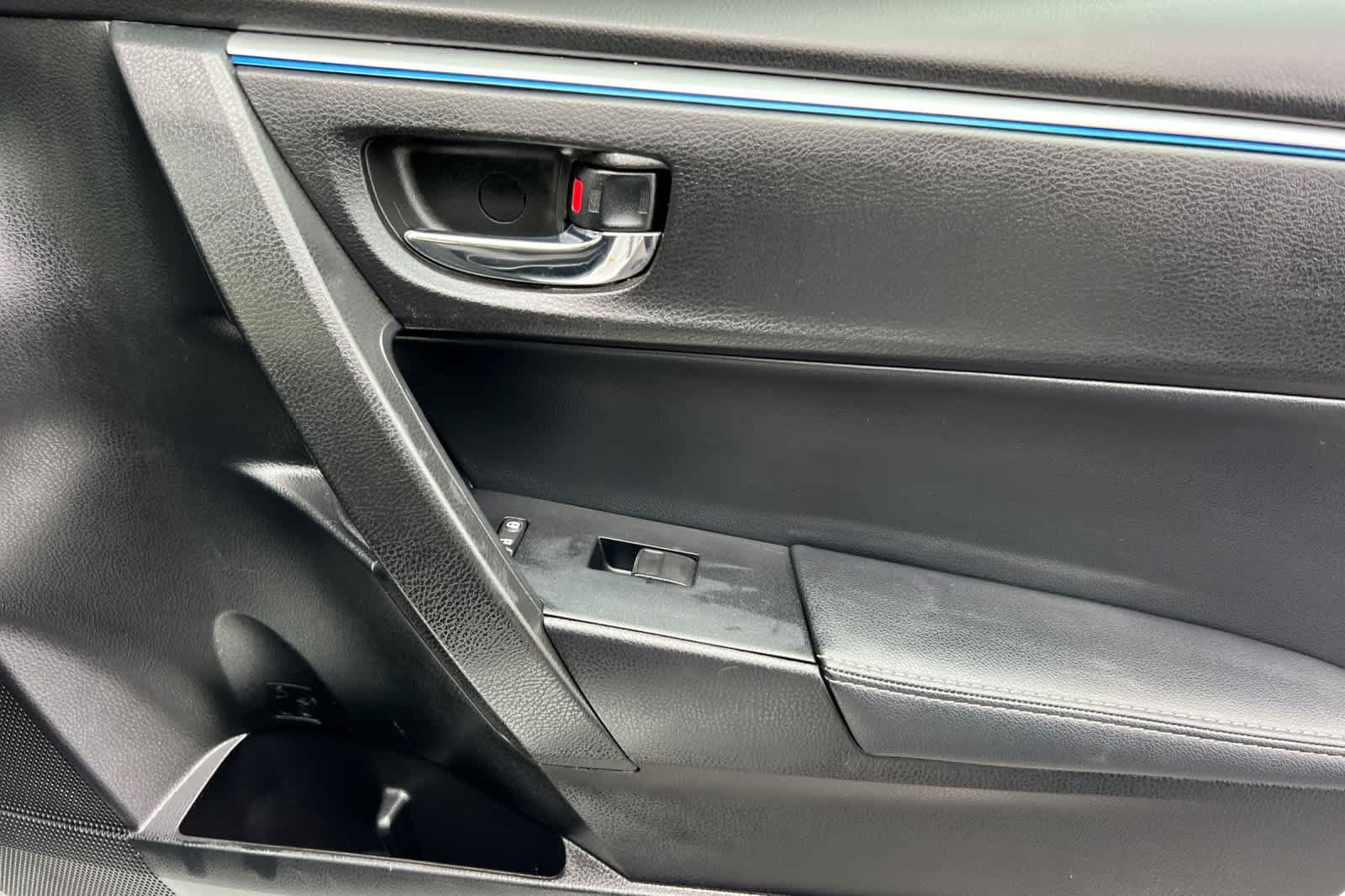 Certified 2016 Toyota Corolla S FWD image 17