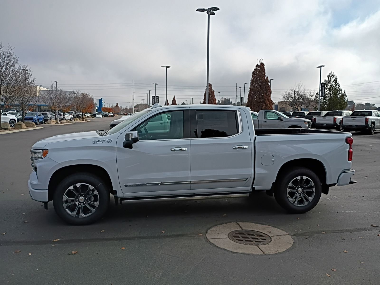 New 2026 Chevrolet Silverado 1500 High Country w/ Technology Package image 16