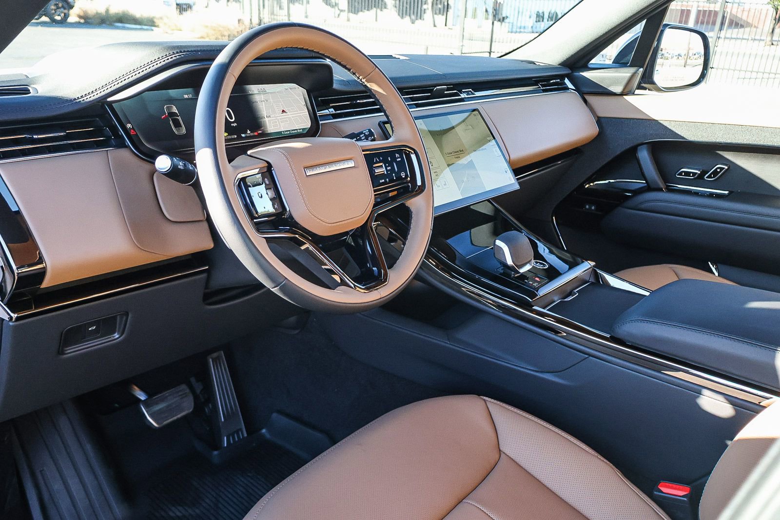 New 2026 Land Rover Range Rover Sport Dynamic SE image 28