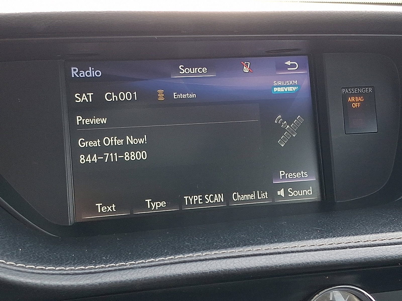 Used 2018 Lexus ES 350 w/ Navigation System Package image 18