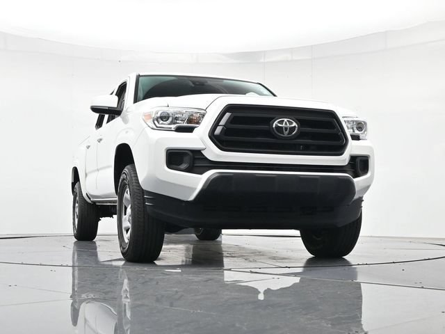 Used 2023 Toyota Tacoma SR AWD/4WD image 36