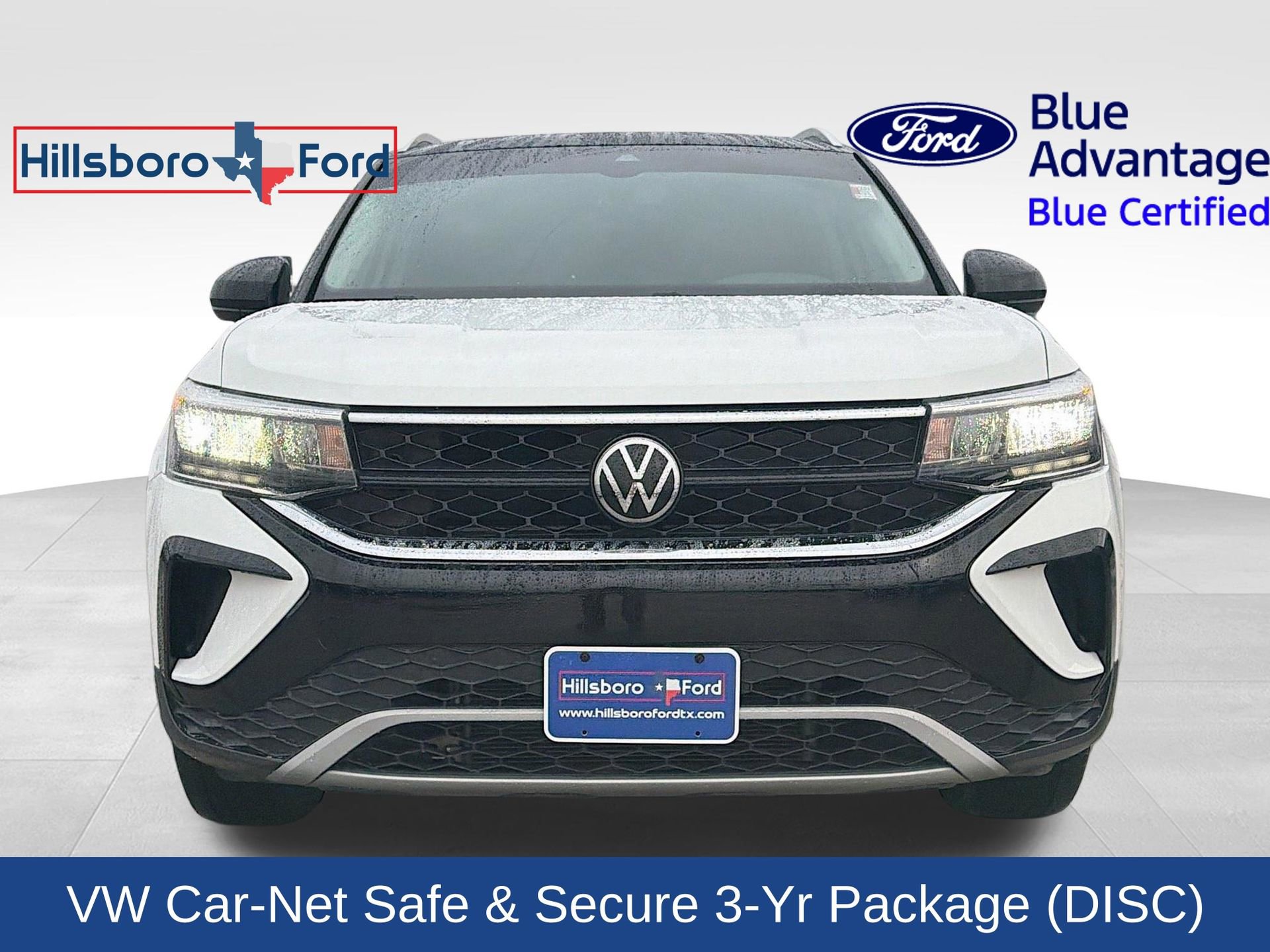 Used 2023 Volkswagen Taos SE w/ Panoramic Sunroof Package image 3