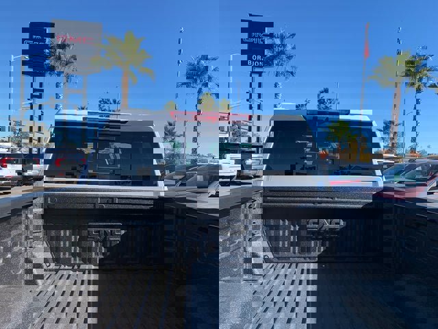 New 2026 GMC Sierra 2500 SLT w/ SLT Premium Package image 7