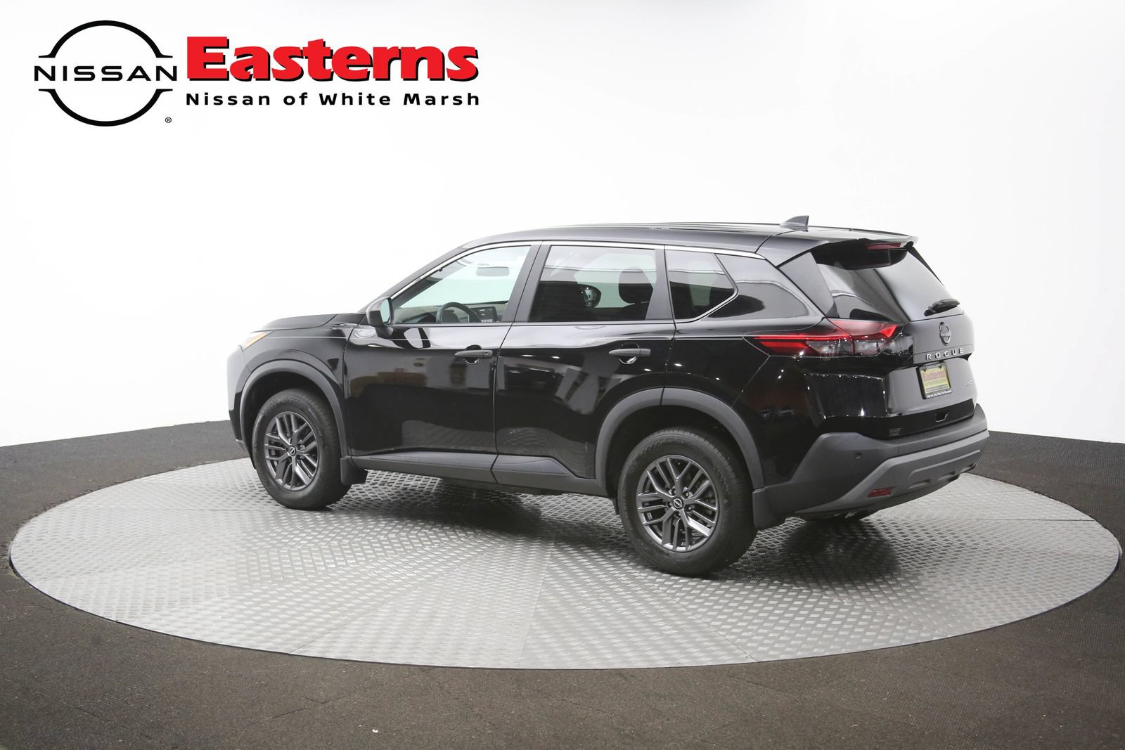 Used 2023 Nissan Rogue S AWD/4WD image 61