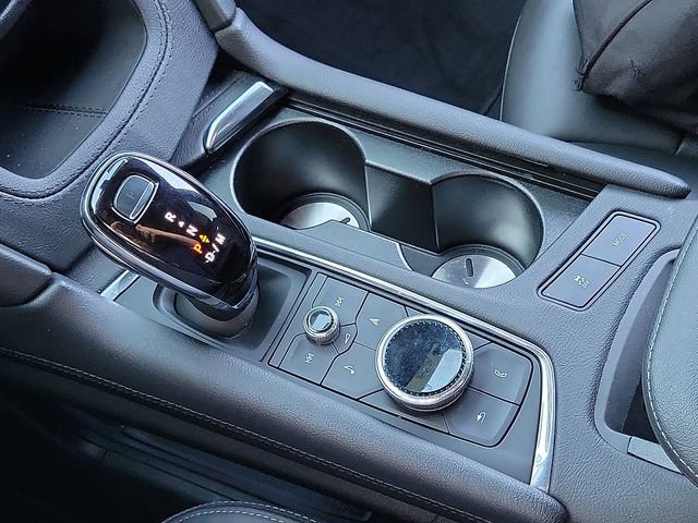 Certified 2023 Cadillac XT6 Sport w/ LPO, ONYX Package image 18