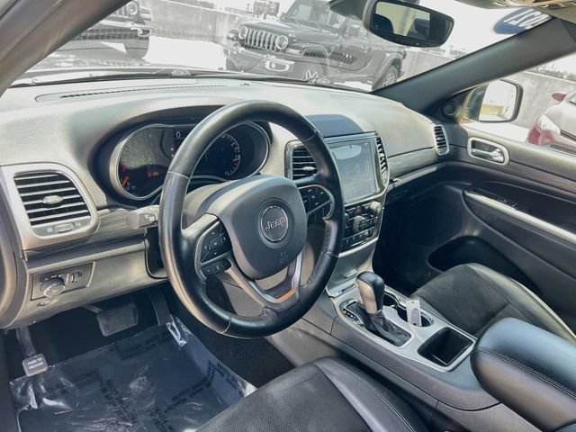 Used 2021 Jeep Grand Cherokee Laredo X RWD image 11
