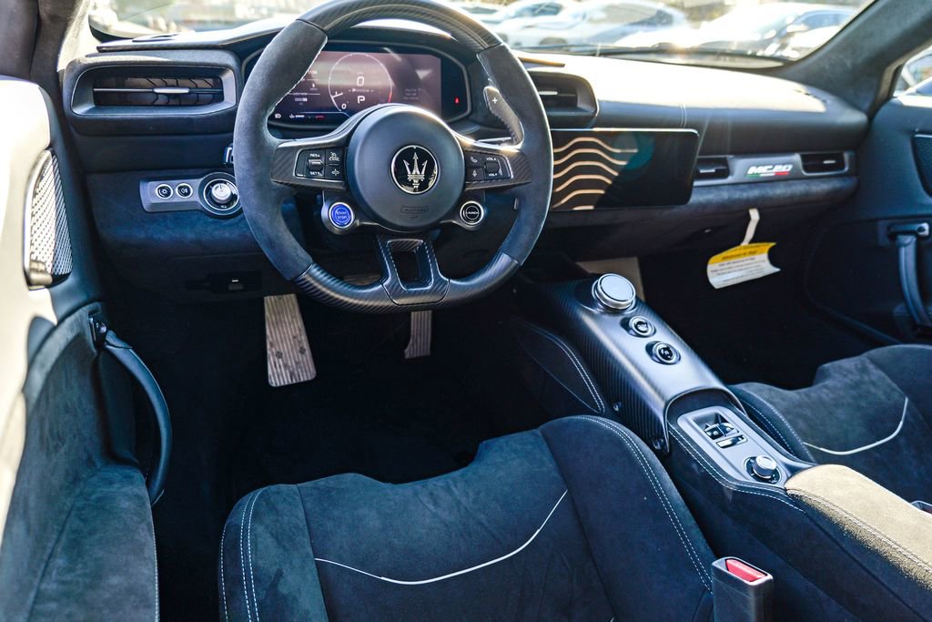 Used 2025 Maserati MC20 Coupe image 25