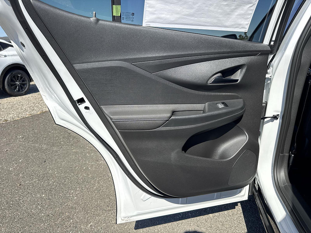 New 2026 Buick Envista Sport Touring w/ Convenience I Package FWD image 27