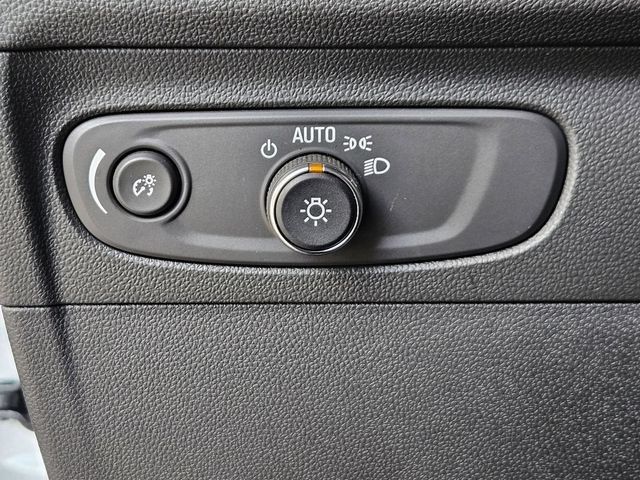 Certified 2023 Buick Envision Essence AWD/4WD image 19