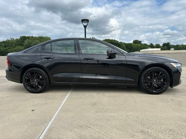 Certified 2023 Volvo S60 B5 Ultimate w/ Climate Package FWD image 10