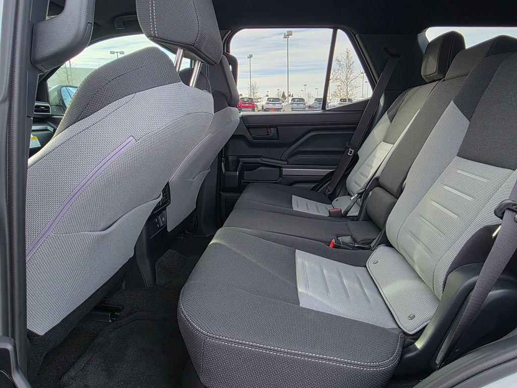 Used 2025 Toyota 4Runner TRD Off-Road image 23