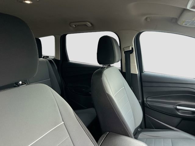 Used 2015 Ford Escape SE image 26