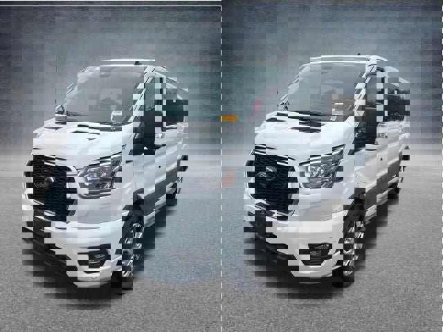 Used 2023 Ford Transit 350 XLT image 16