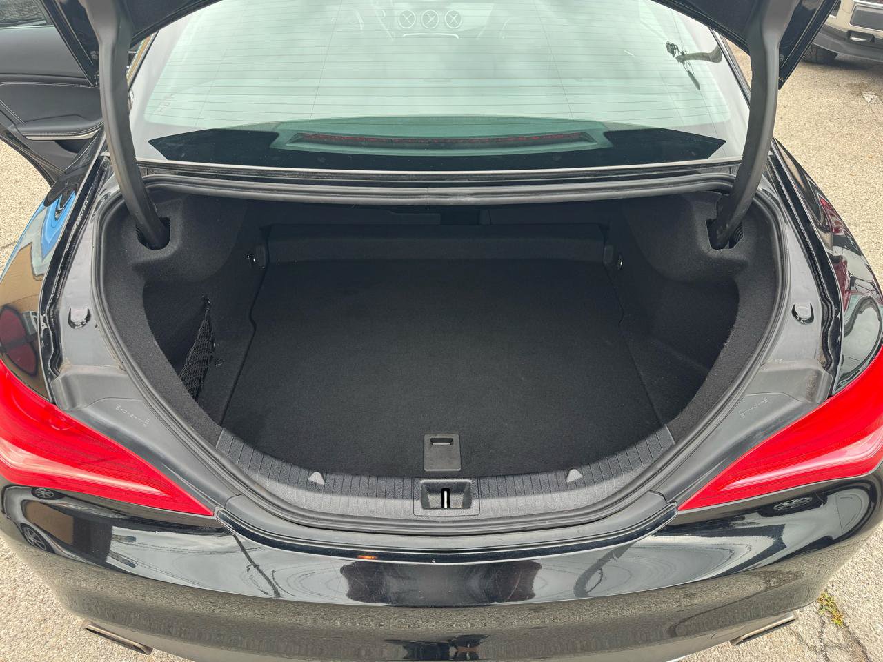 Used 2015 Mercedes-Benz CLA 250 4MATIC image 24