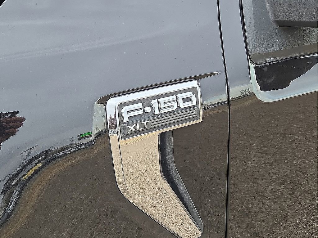 Used 2024 Ford F150 XLT w/ Mobile Office Package image 12