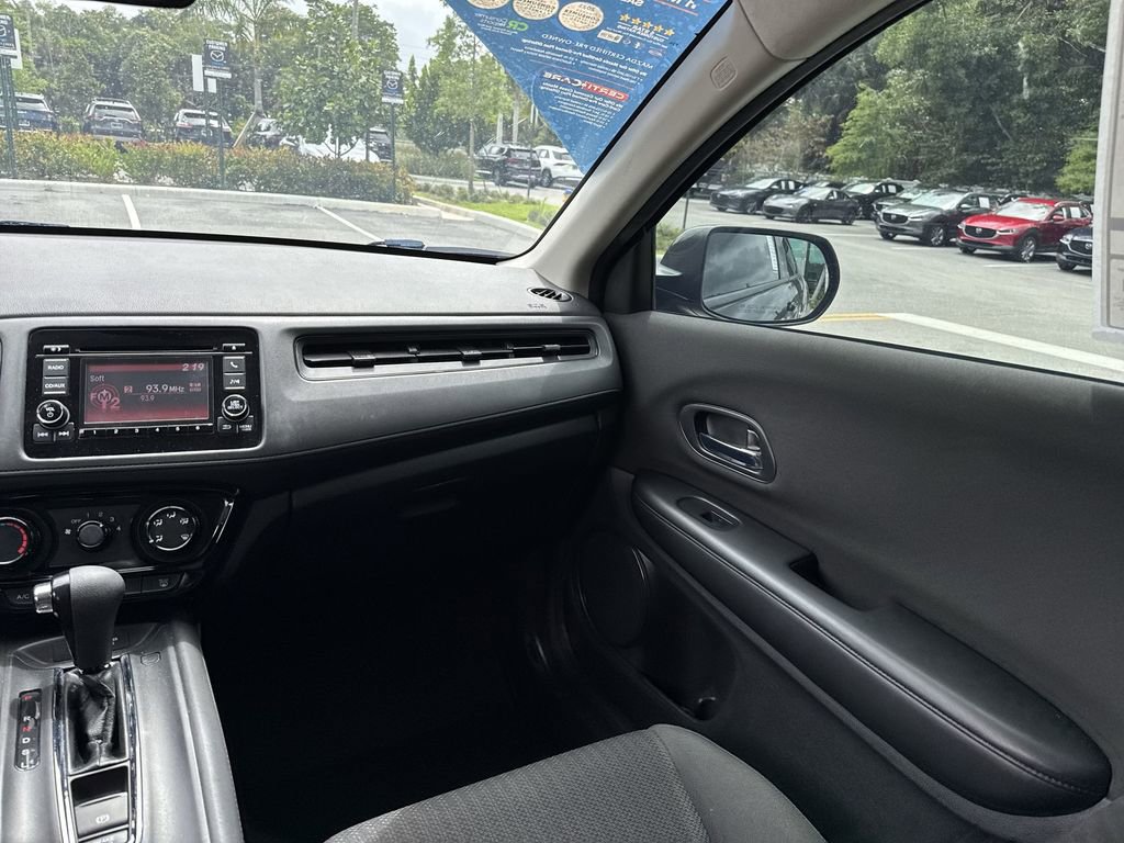 Used 2017 Honda HR-V LX image 15