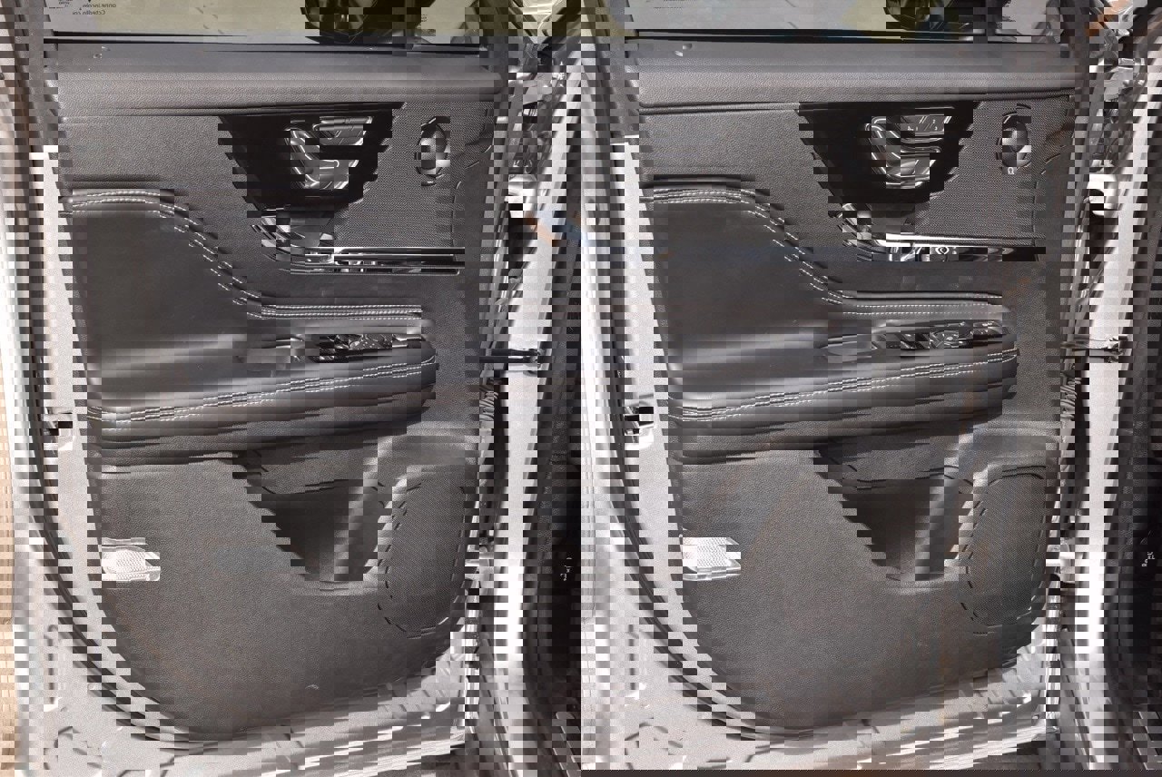 Used 2021 Lincoln Corsair Reserve w/ Equipment Group 201A image 36