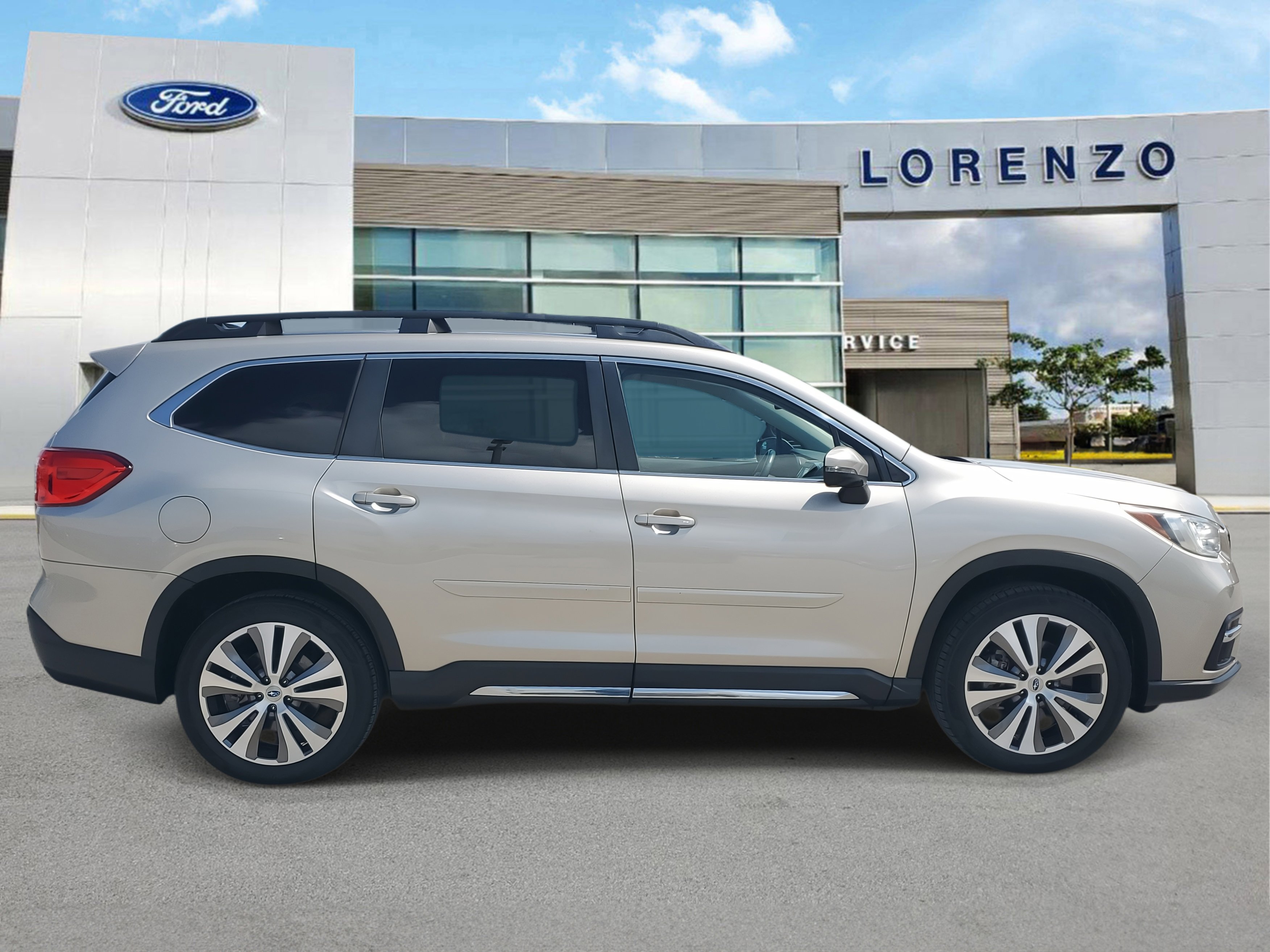 Used 2020 Subaru Ascent Limited w/ Technology Package image 4