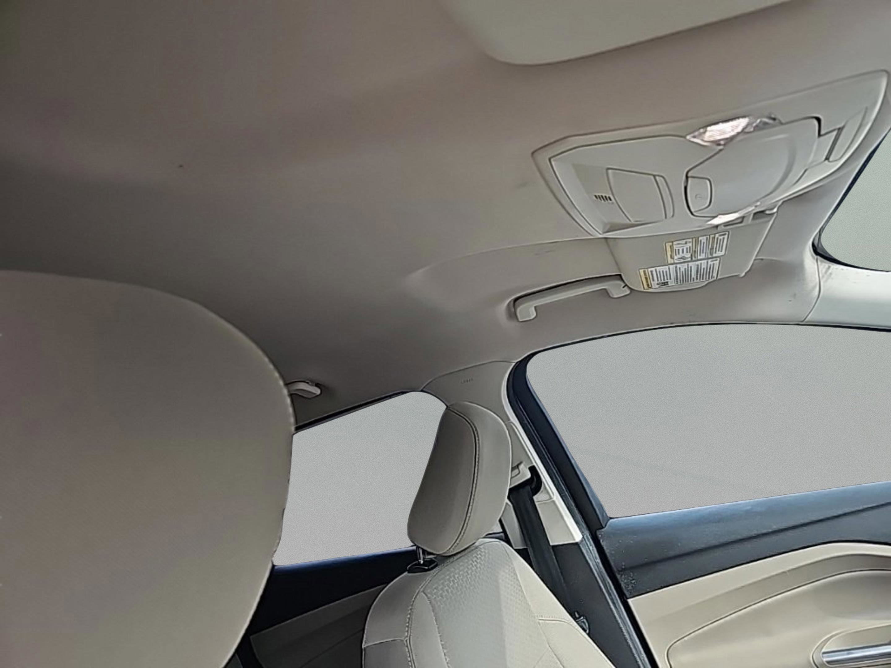 Used 2019 Ford Escape SE image 26