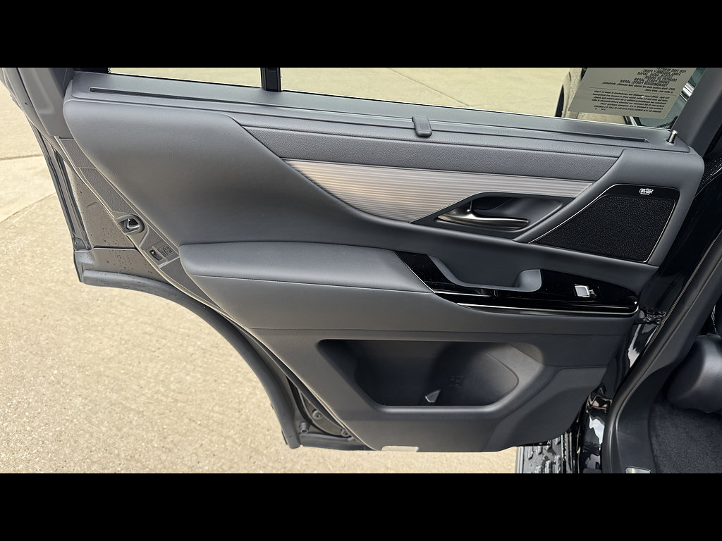 New 2026 Lexus LX 600 F Sport AWD/4WD image 9