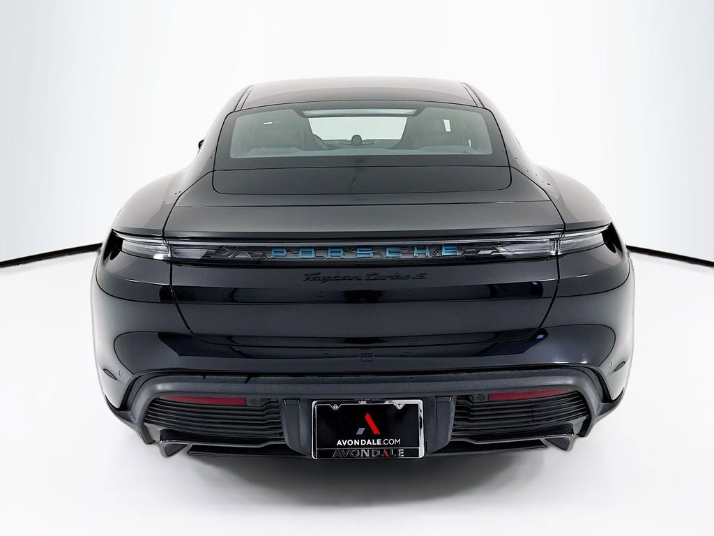 Certified 2022 Porsche Taycan Turbo S image 10
