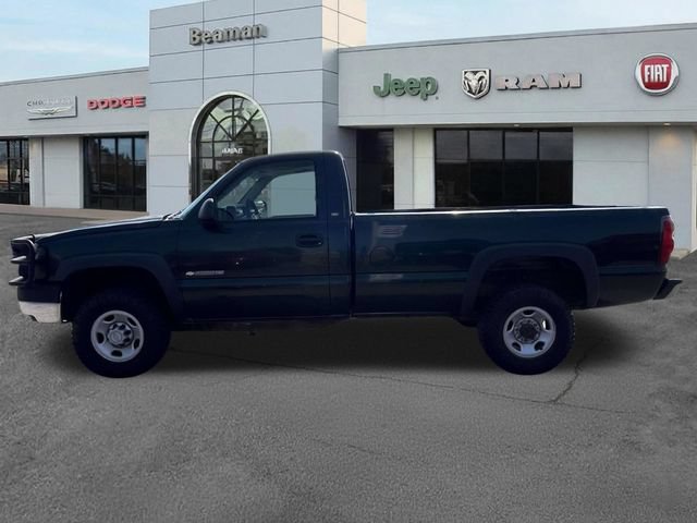 Used 2003 Chevrolet Silverado 2500 W/T w/ Skid Plate Package AWD/4WD image 4