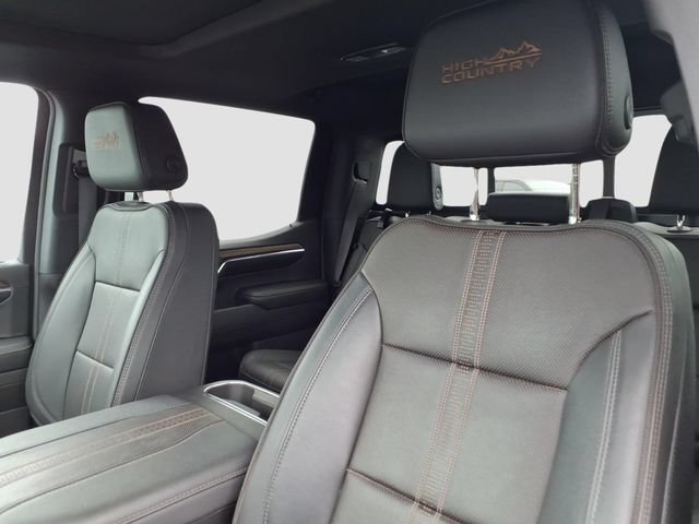 Used 2023 Chevrolet Silverado 1500 High Country w/ High Country Premium Package AWD/4WD image 14