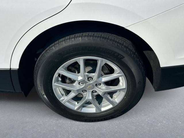 Used 2022 Chevrolet Equinox LT FWD image 11