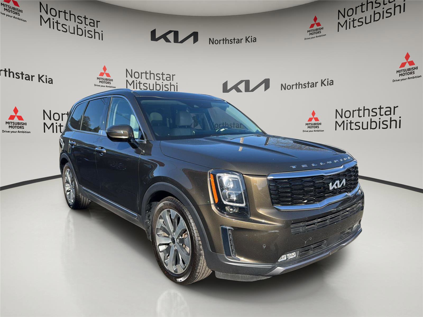Used 2022 Kia Telluride SX AWD/4WD image 6