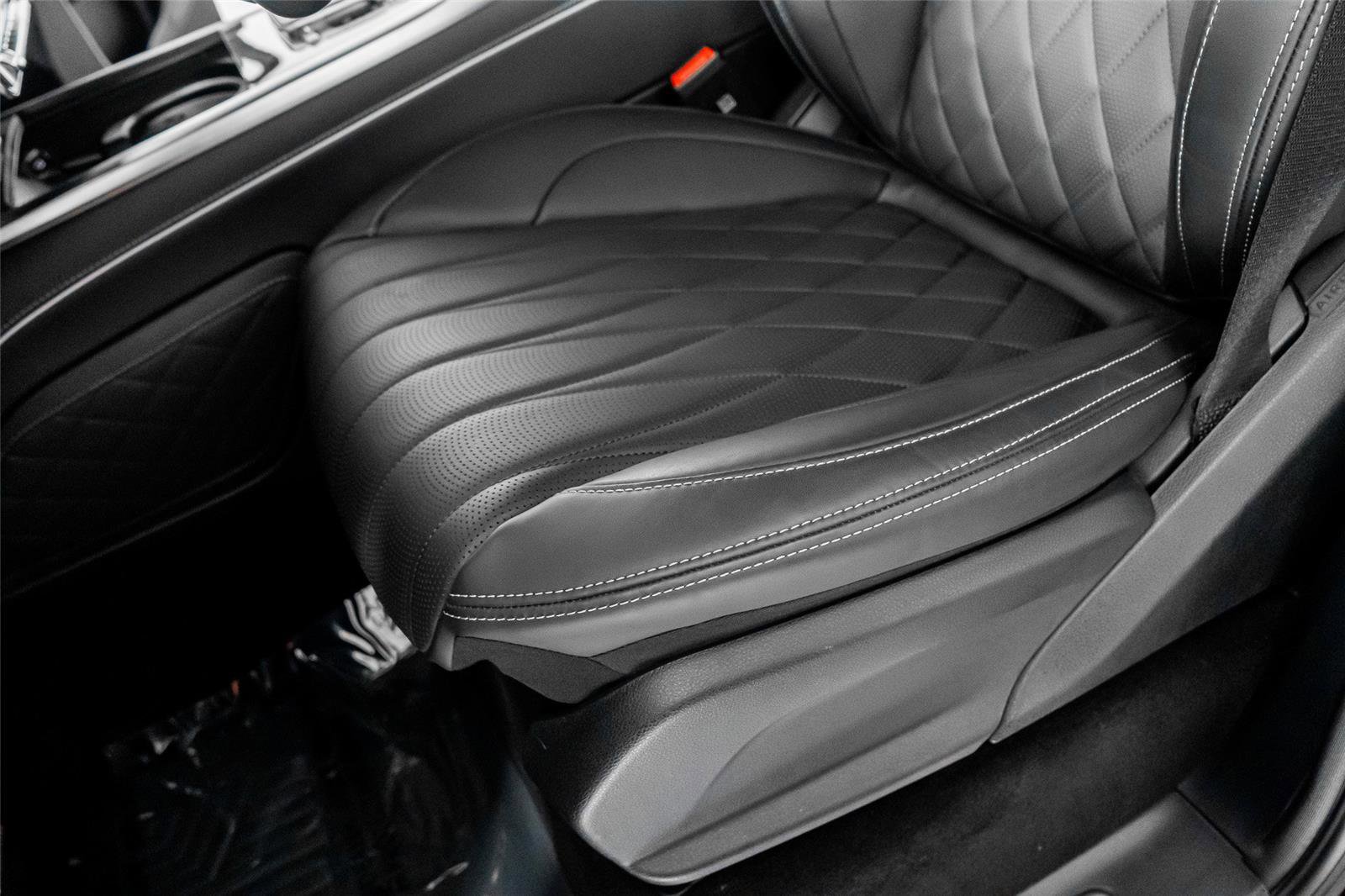 Used 2025 Mercedes-Benz G 63 AMG 4MATIC image 29